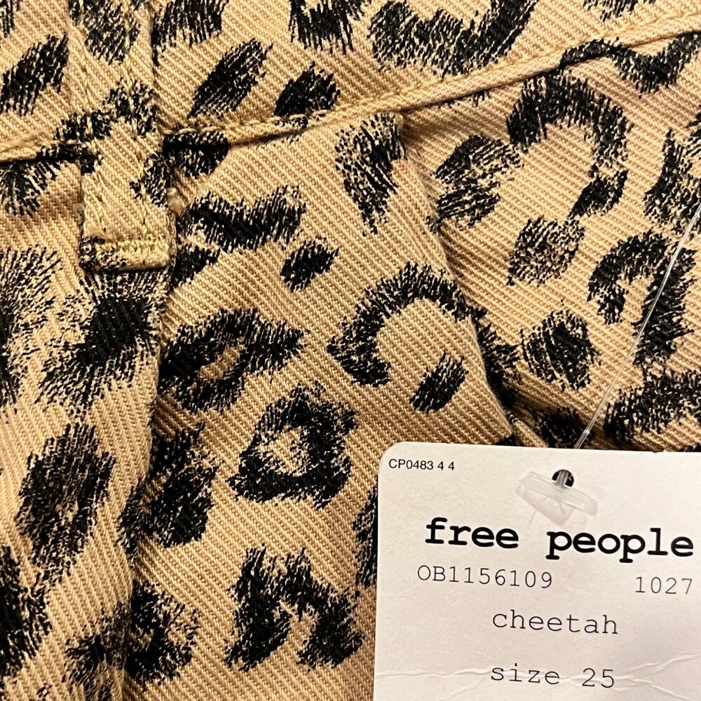 Free People Cheetah High Rise Shorts, NWT, 25 - Picture 4 of 9